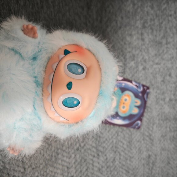 POP MART Hope Big Into Energy Labubu - Picture 4 of 4